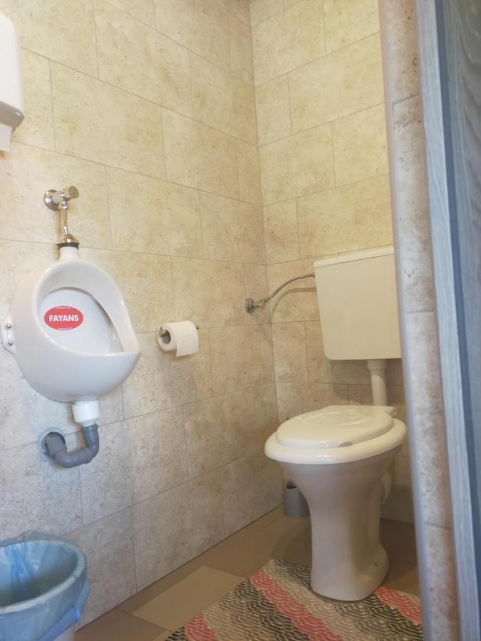 Casa Luna Gura Humorului Eksteriør bilde